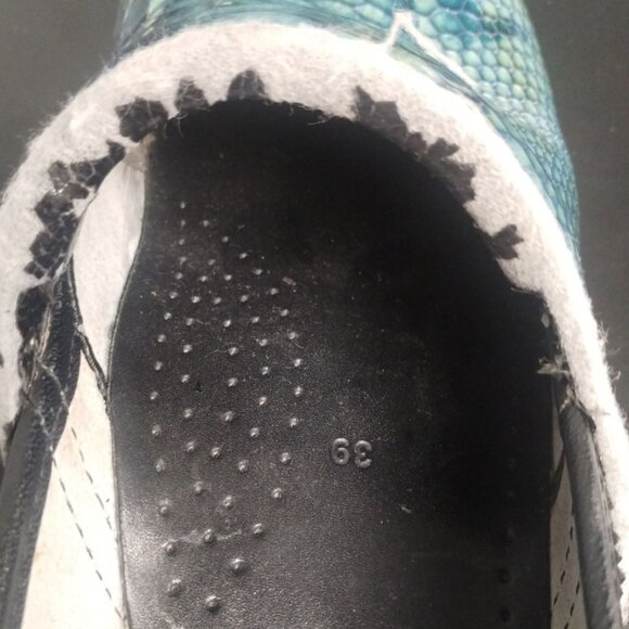 Dansko Women's Green Snake Print Shoes/Clogs Sz 39 SKU 3968 - Picture 10 of 10